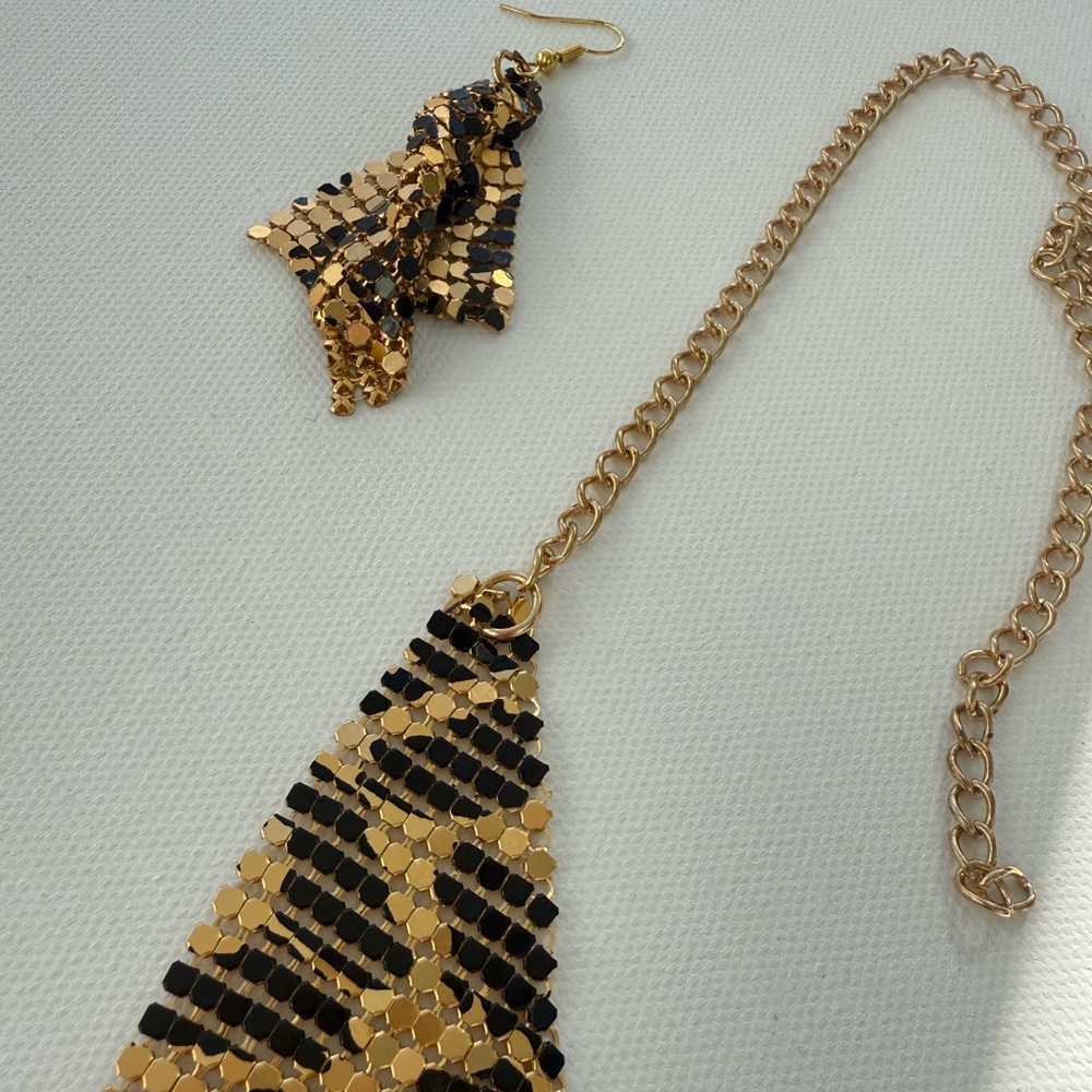 Necklace and dangle earrings Leopard Set NEW! - Picture 7 of 10